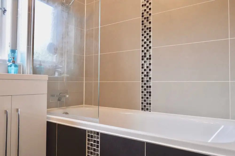 Newly Refurbished And Modern 2 Bedroom Flat