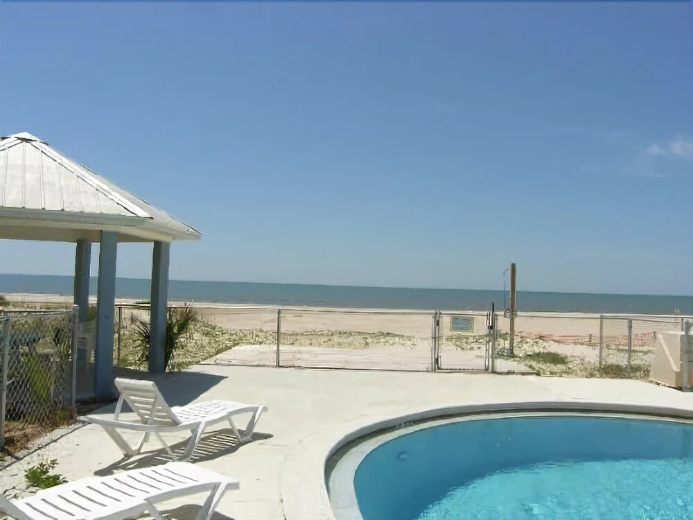 Cape Villas 1 B