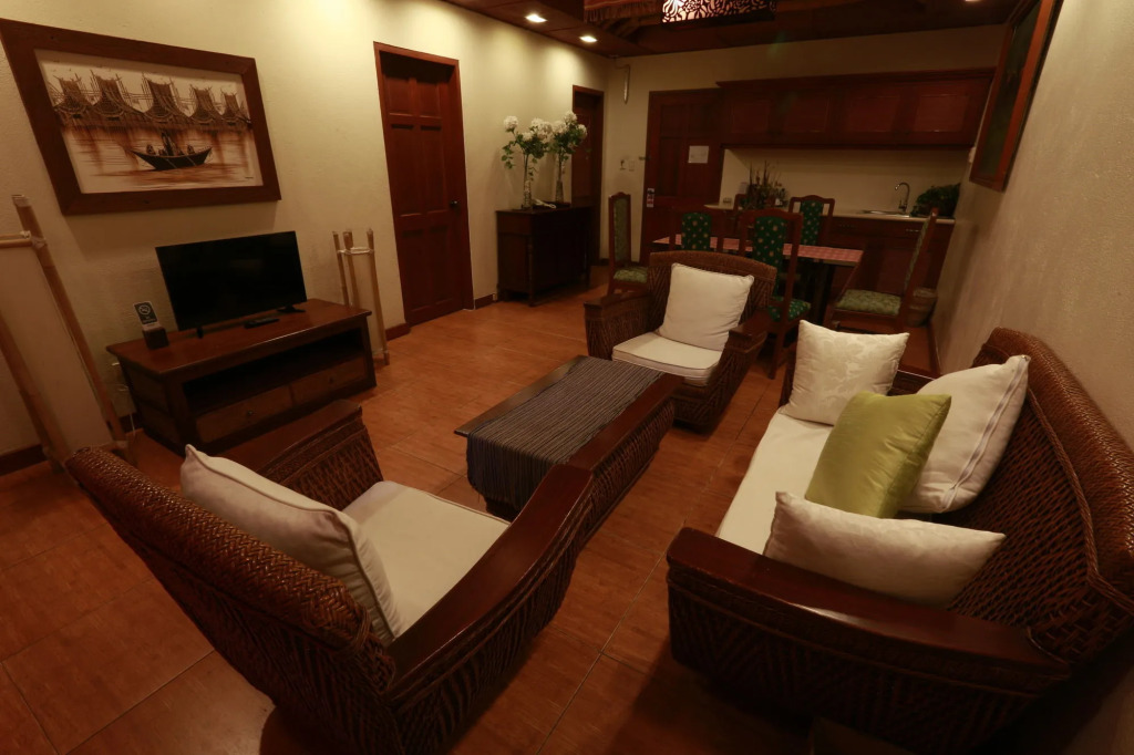 Java Hotel