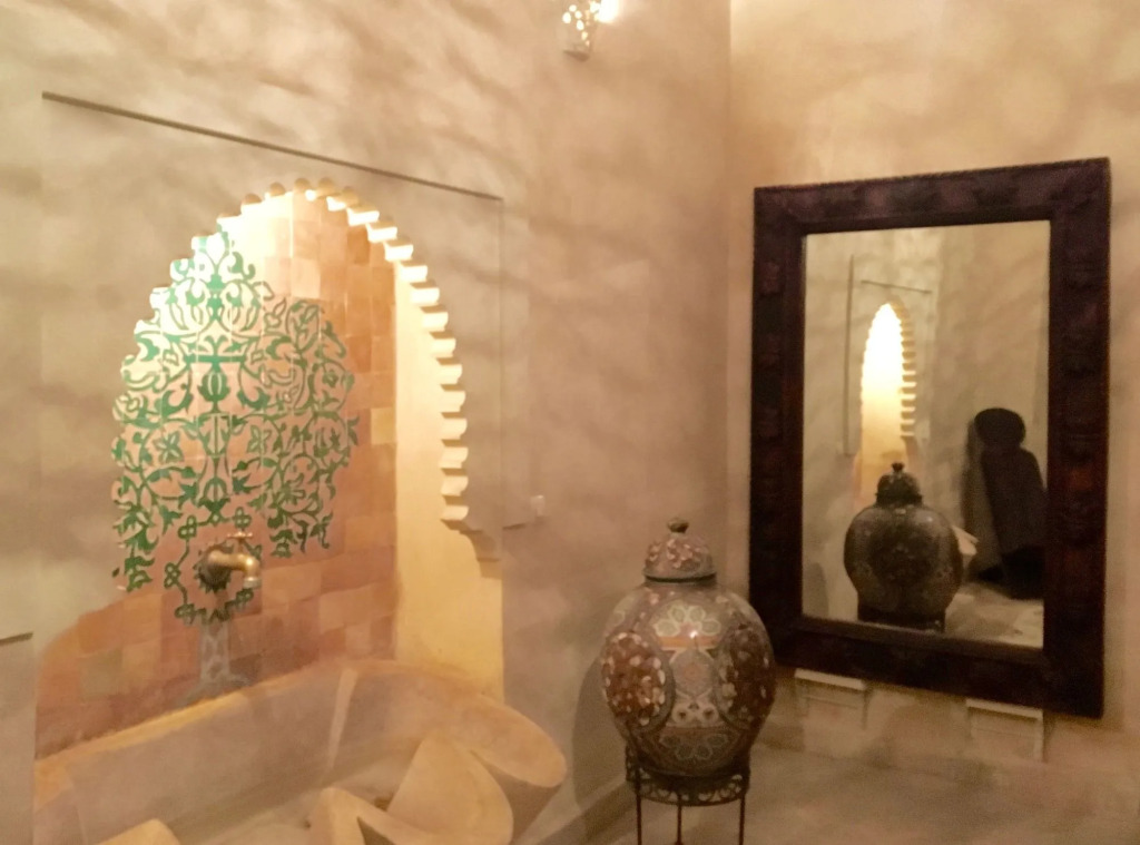 Riad Emberiza Sahari