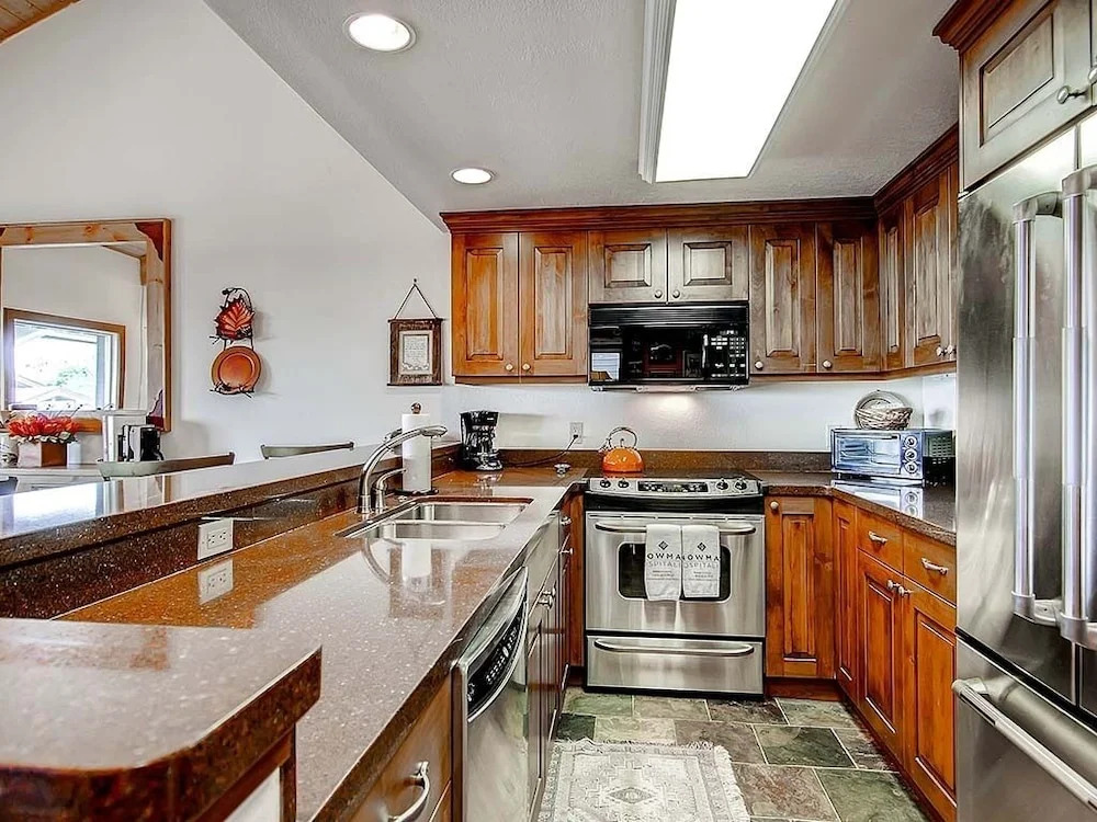 Snowmass Mountain Condos by Snowmass Vacations