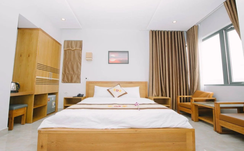 Tan Hoang Long beachfront hotel-Apartment ,Da Nang