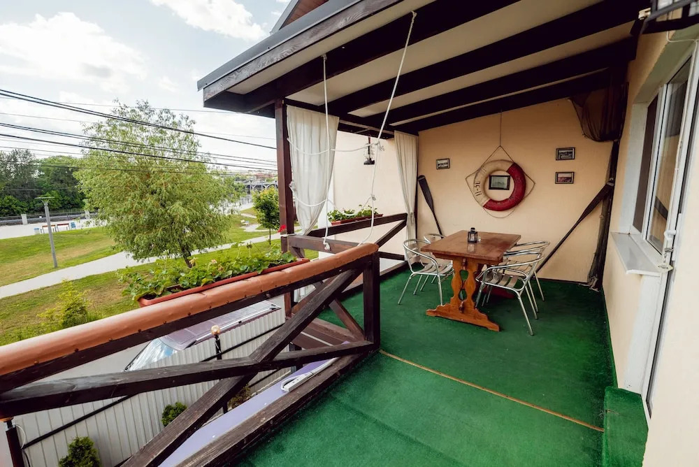 Guest House Shale