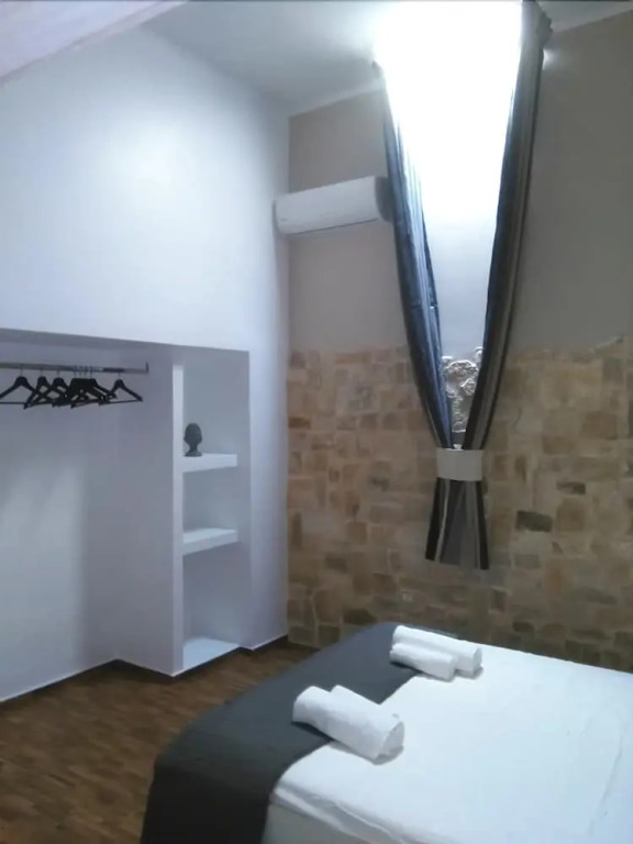 Ad Home