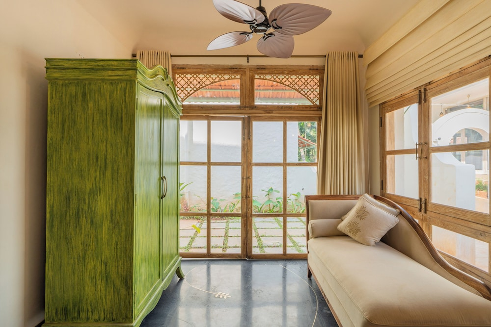 Elivaas Amayah Tattva 3 BHK Escape