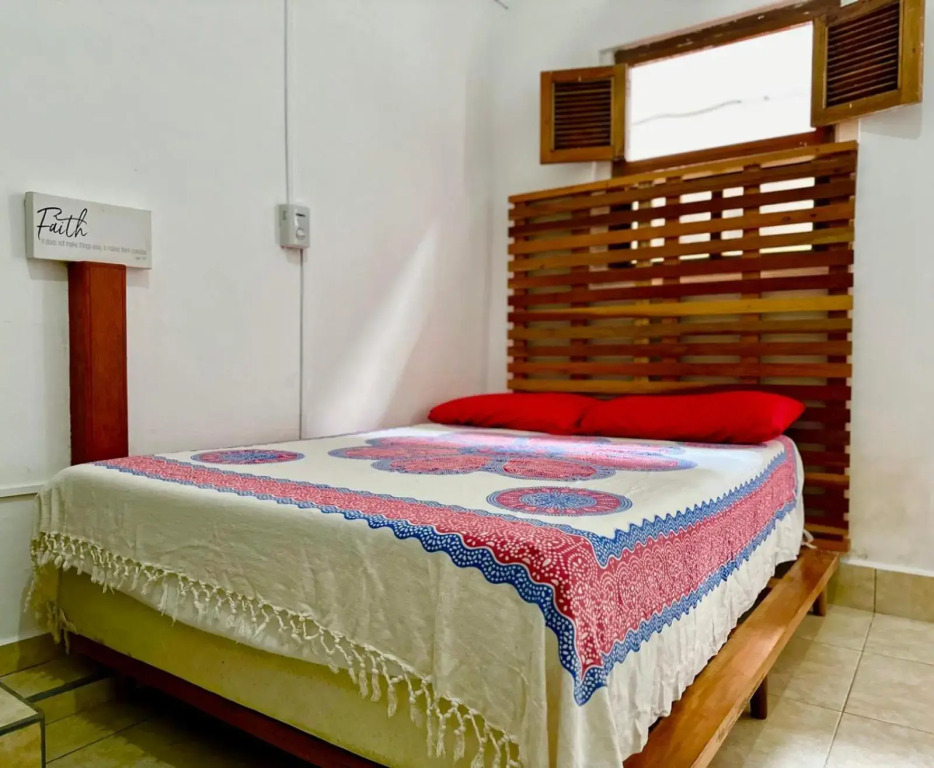 Casa Yoly Hostel Granada