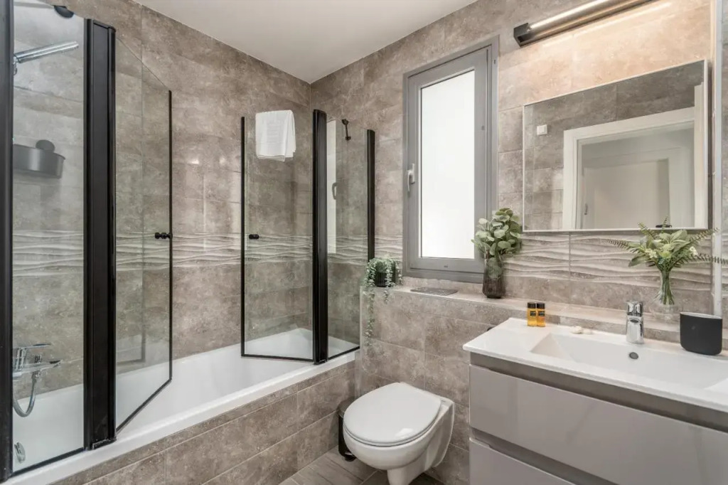 2BDR W parking shirat haneviim - Mamilla Area