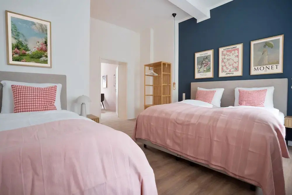 Premium Apartments I home2share