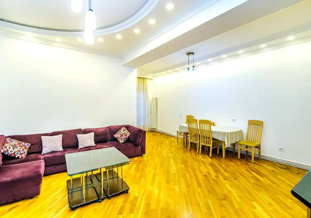7 Bedroom Apartment on LEYLEK - Nİzami st.