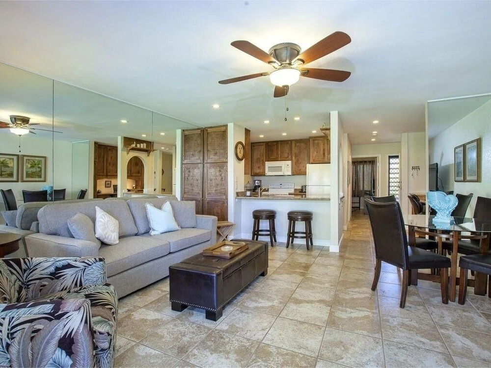 Maui Amazing 1 BR condos at Kihei Kai Nani - 230 condo