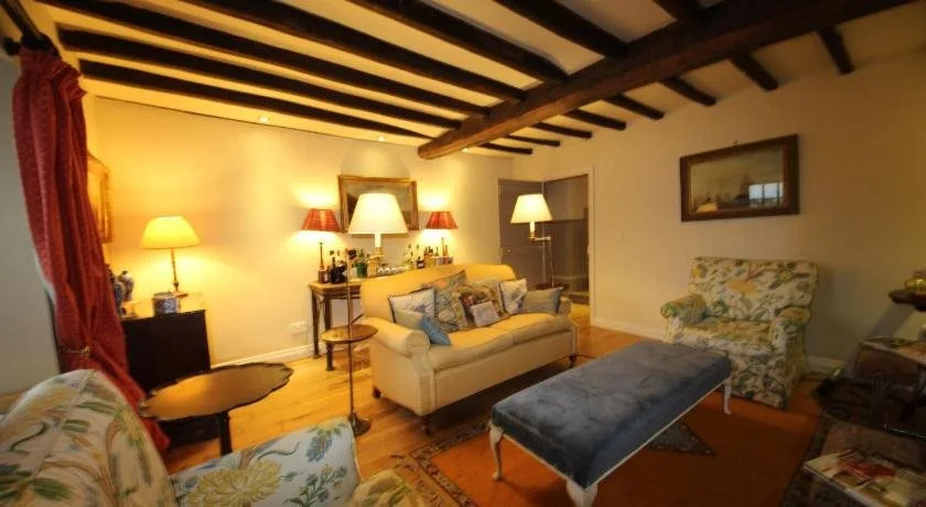 Woundales Farmhouse bed and breakfast