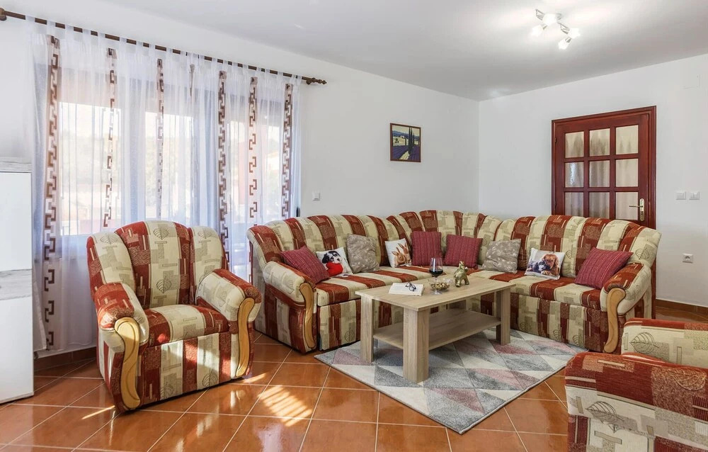 Stunning Apartment in Pula With 3 Bedrooms and Wifi