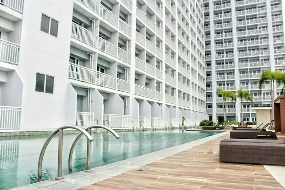 MaxStays Max View at Breeze Residences
