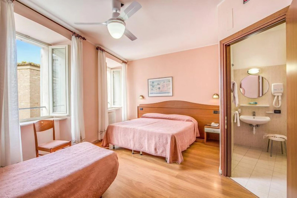 Hotel Roma Assisi