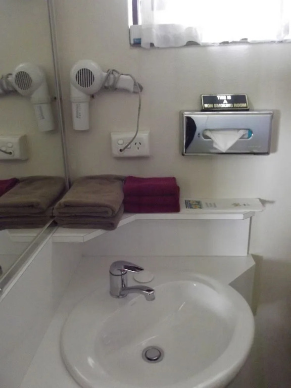 Centabrook Motor Inn