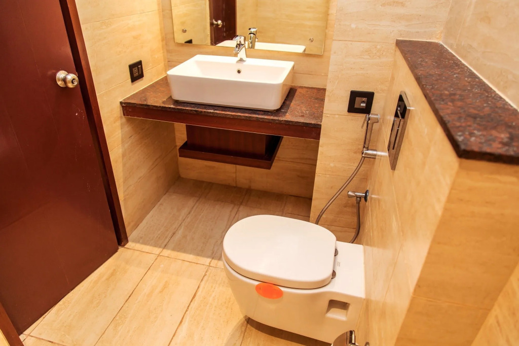 FabHotel High Rise Suites - Nr Marathahalli Bridge