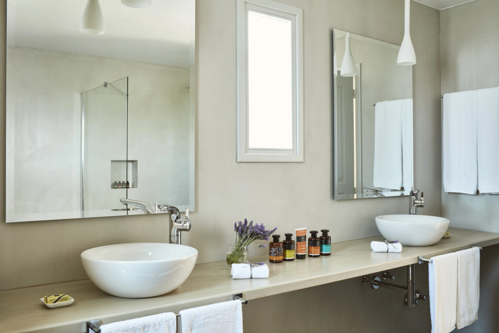 Yria Island Boutique Hotel & Spa