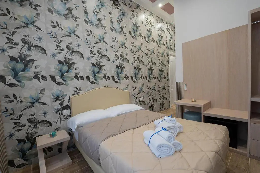 HR Boutique Porto, Napoli Centro, by ClaPa Group