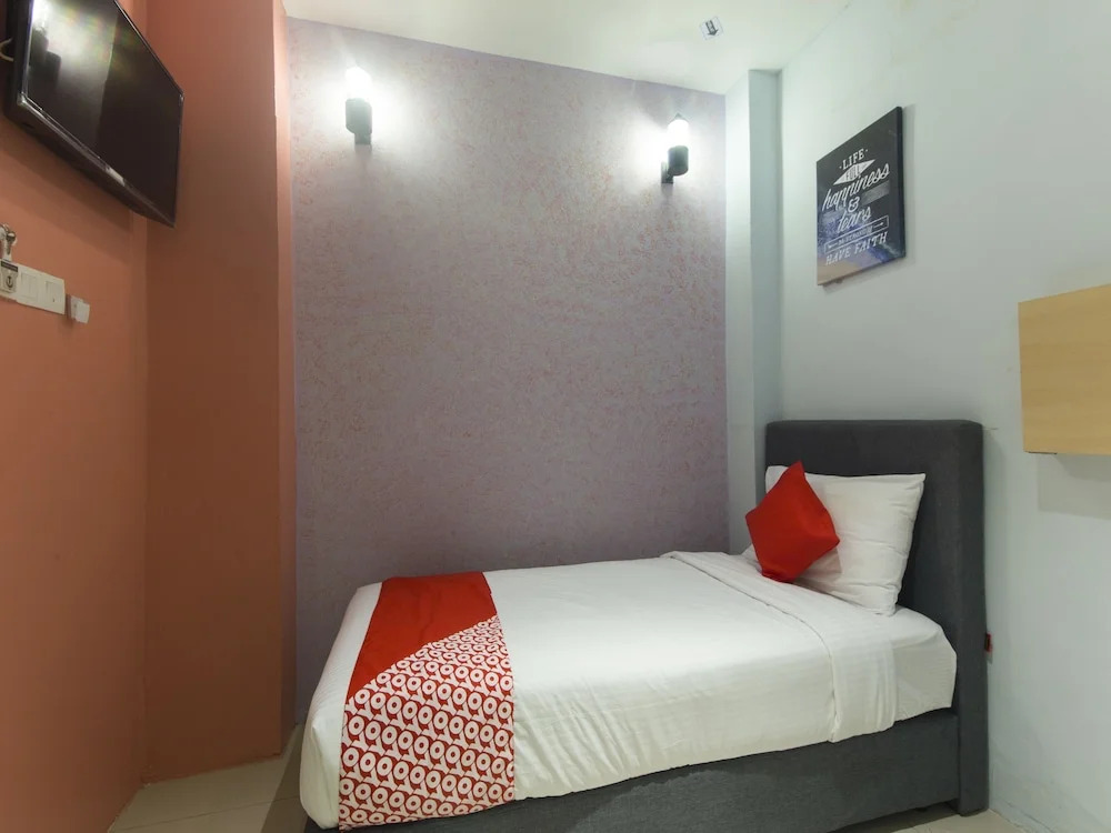 OYO 765 Summer House Bukit Bintang Hotel
