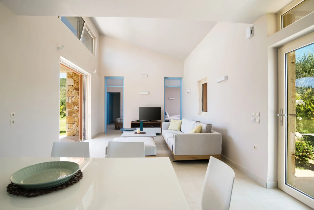 Three Stars Luxury Villas