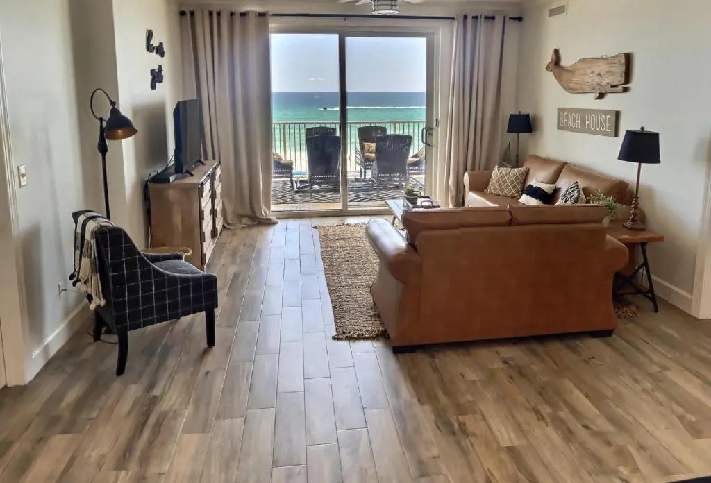 Barefoot Bliss - beachfront condo - sleeps 14