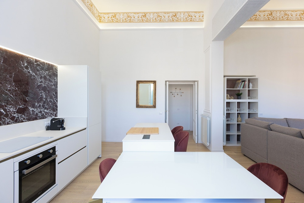 Rental in Rome View of the Colosseum Apartment