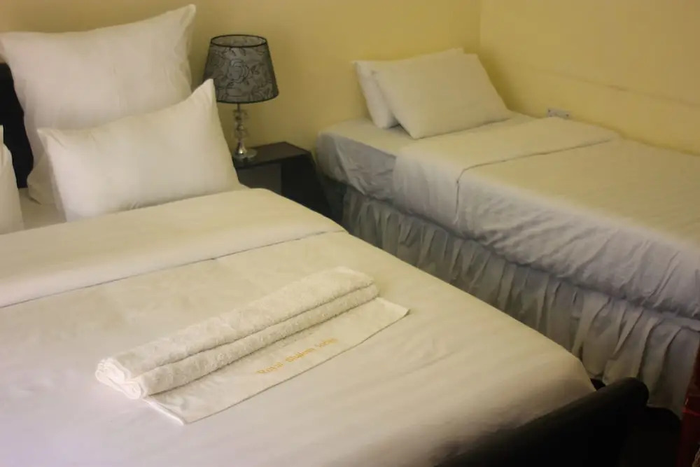 ROYAL SHALOM HOTEL