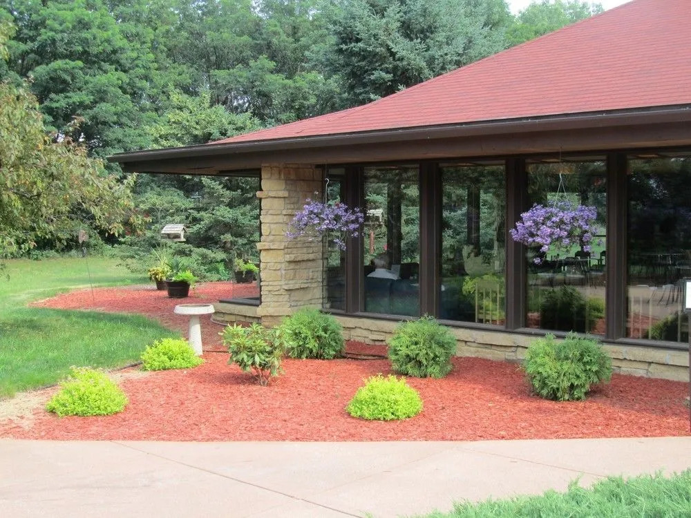 Spring Valley Inn