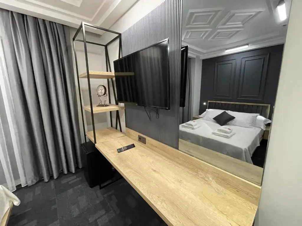 RW BOUTIQUE HOTEL
