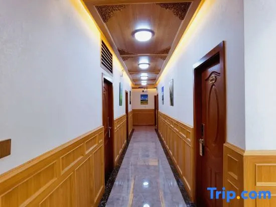 Yajiang Yangga Impression Hotel