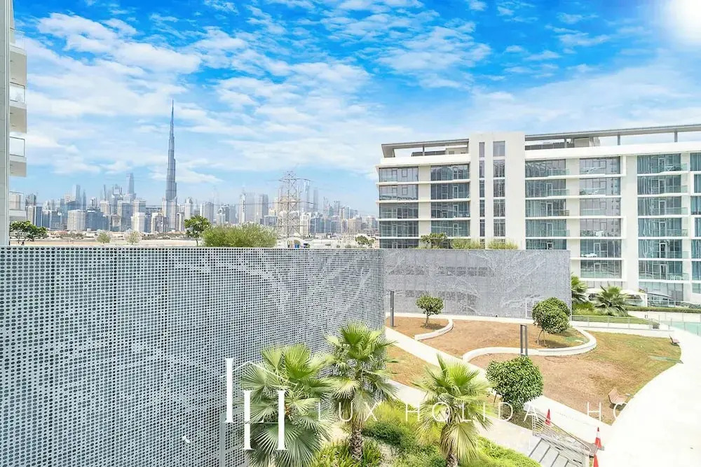 LUX  Burj Khalifa Lagoon View Suite 2