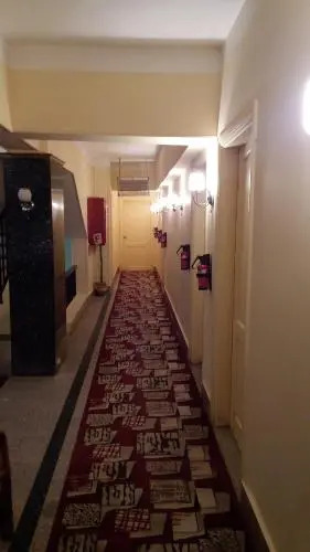 Applicators Hotel