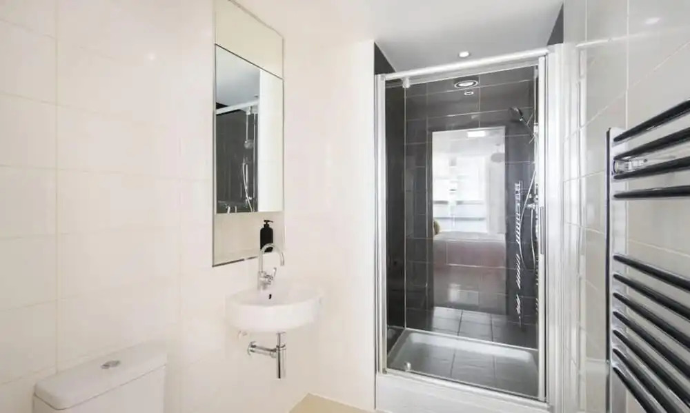 5 Mins Walk to Moorgate Tranquil City Retreat