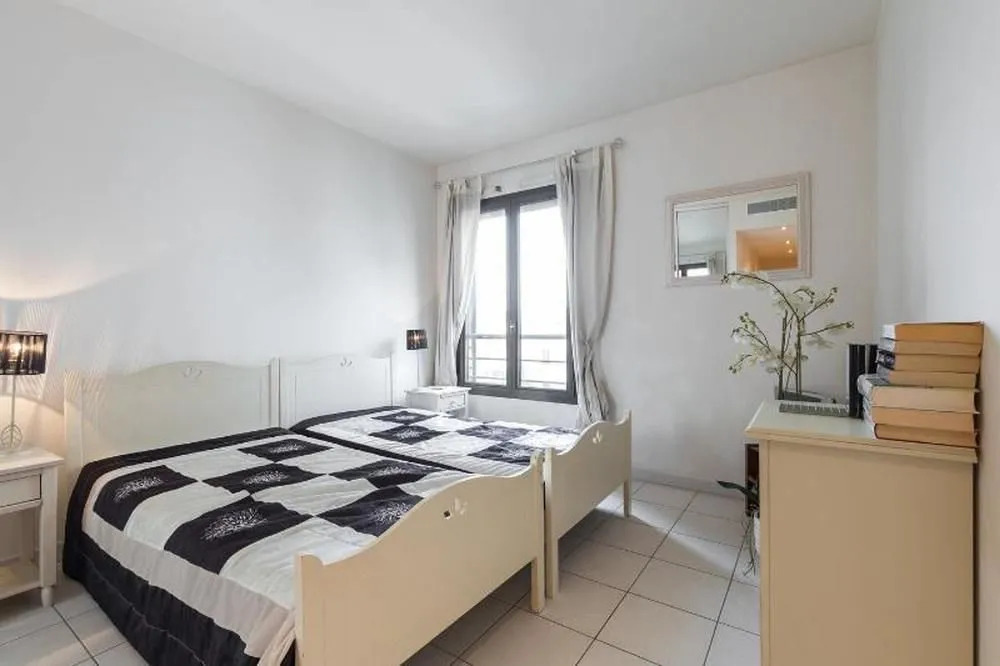 Spacious 3BR central - 6 pax - 2 mn from Croisette