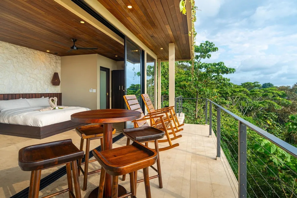 Riverstone Elevated Living Near Beach Town
