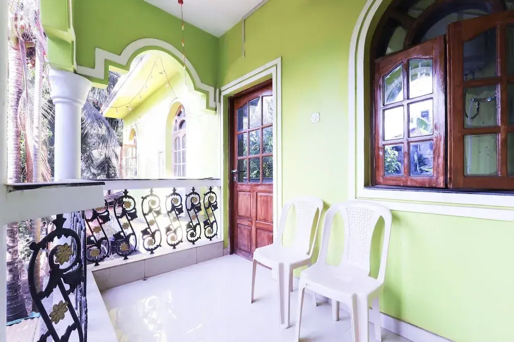 Blue Ocean Pearl by OYO Rooms