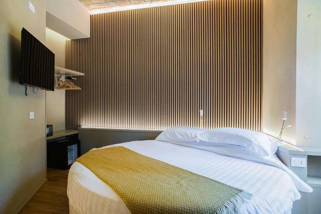 163 BOUTIQUE HOTEL