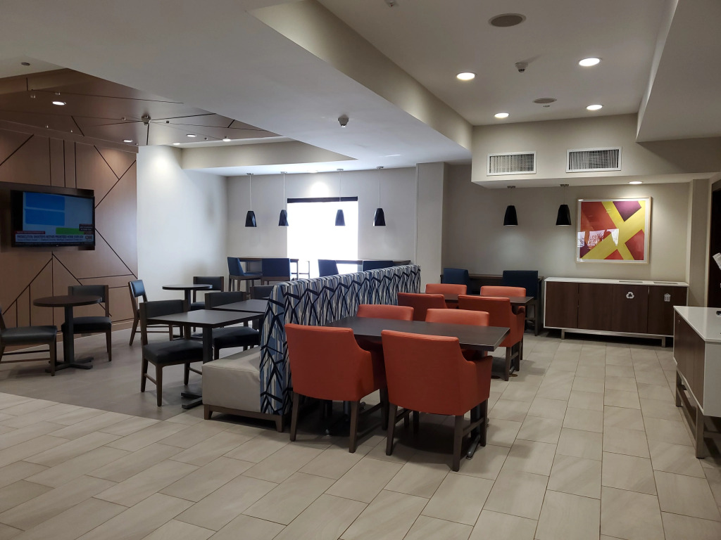 Holiday Inn Express & Suites El Paso West by IHG