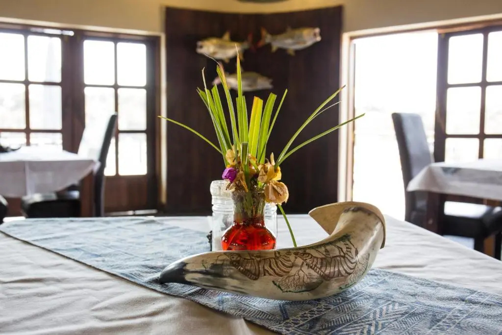 Hakusembe River Lodge