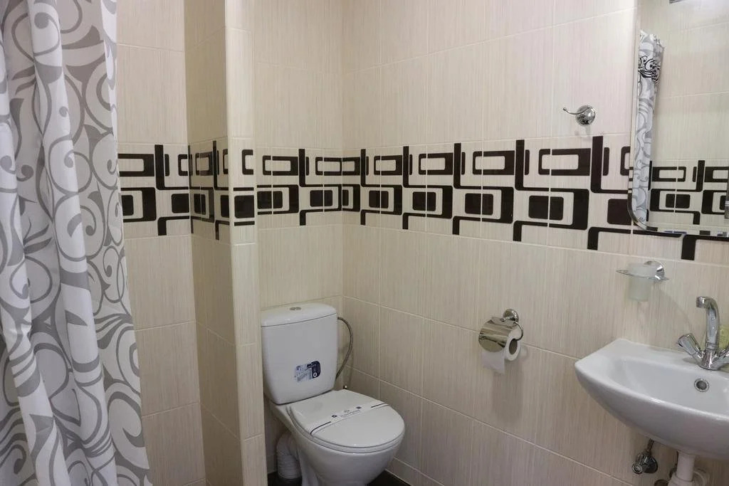 Orange Hotel