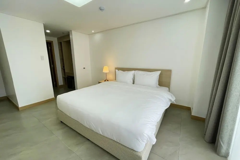 The Glory Hotel and Residence Clark Pampanga