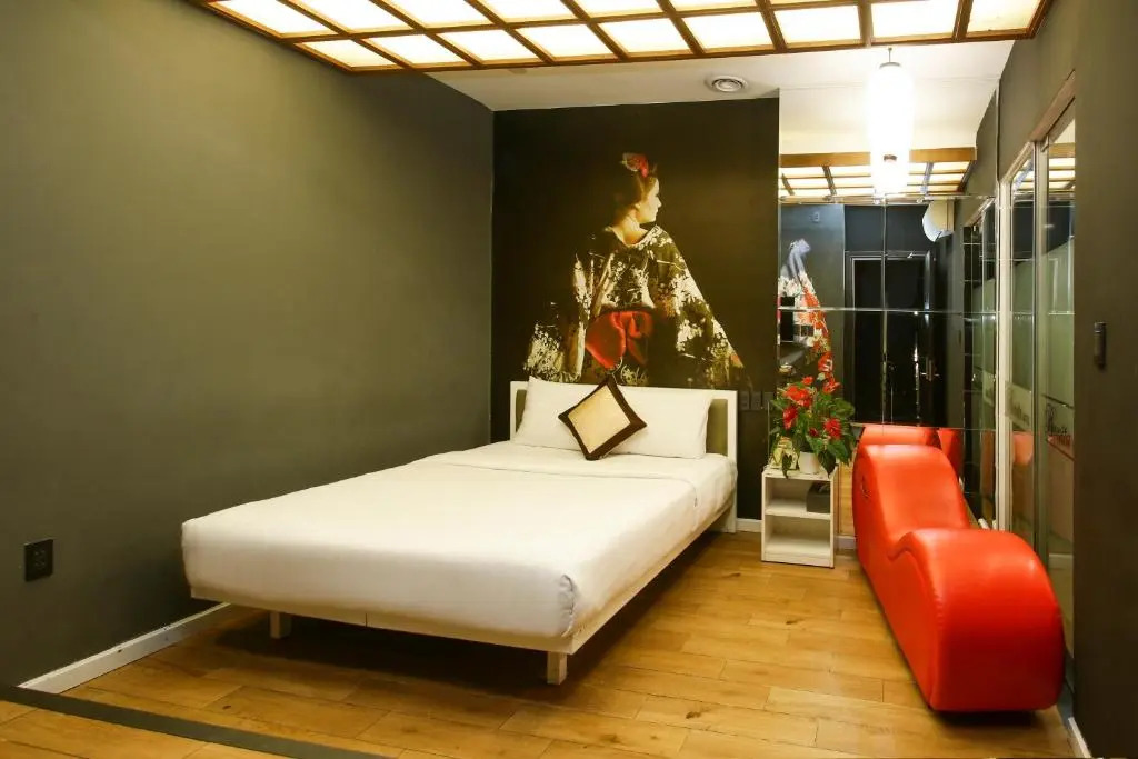 Collection O District 10 - Bonita Grand Hotel