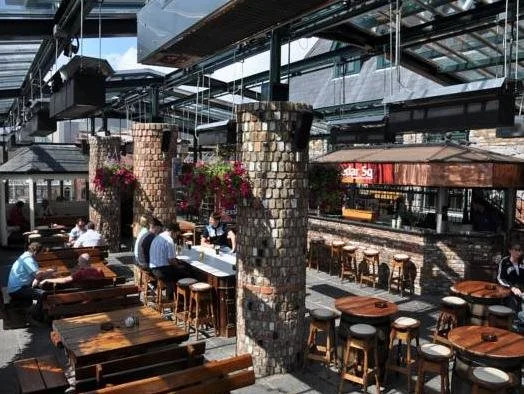 Dinn Rí Hotel