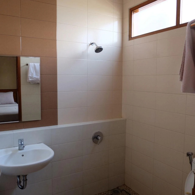 Corsica Hotel