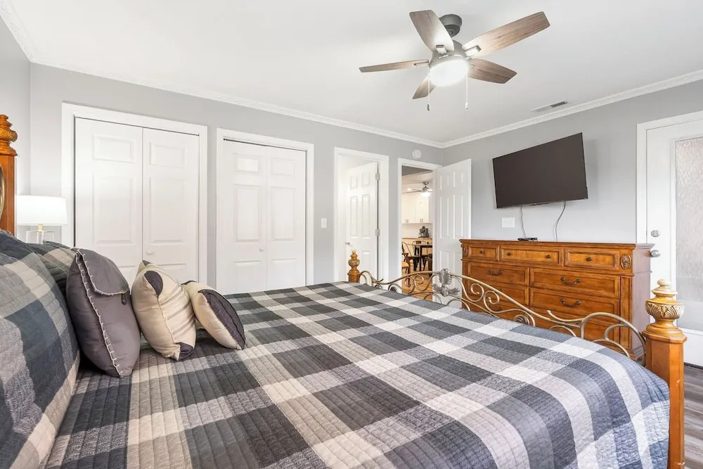 Avondale Darling - Branson Favorites Nearby!