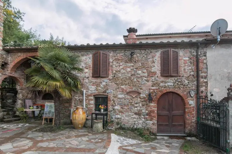 Vacation Home Tuscany Pisa-Lucca 2