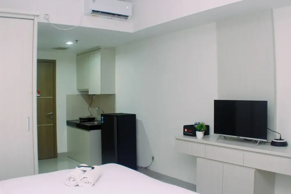 Nice Studio At Oasis Cikarang Apartment
