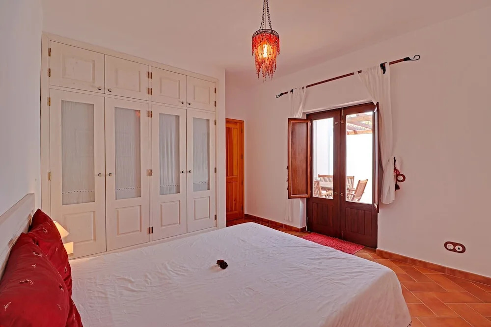 Sagres Typical House By Homing