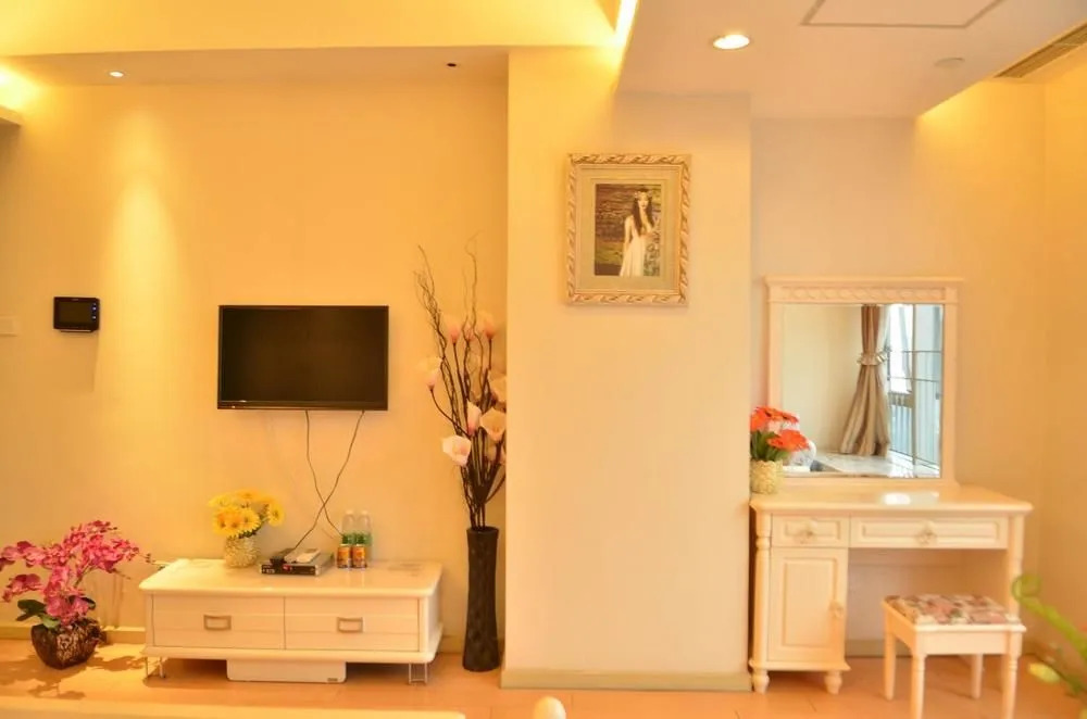Four Leaf Clover Boutique Apartment Hotel