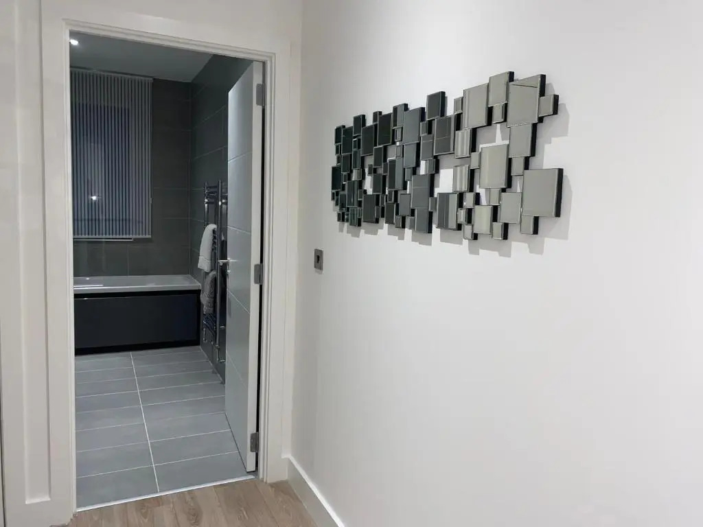 Roomotel - Broadoaks Apartments